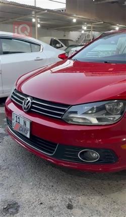 فولكسفاغن ايوس